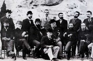 Διάλογος με περικεφαλαία