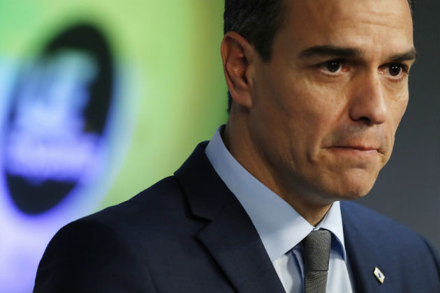 Σάλος για τις… ευχές του Λαϊκού Κόμματος για θάνατο του Σάντσεθ