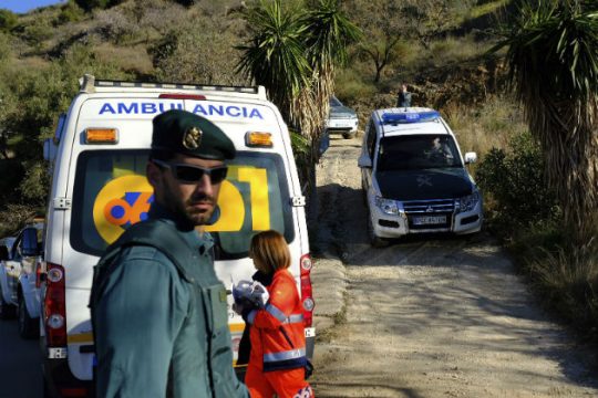 Αγώνας δρόμου και αγωνία για αγοράκι που έπεσε σε πηγάδι
