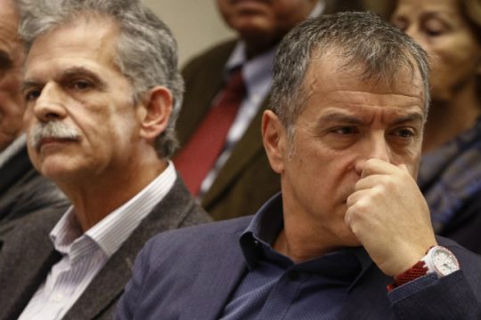 Τελεσίγραφο Θεοδωράκη στον Δανέλλη