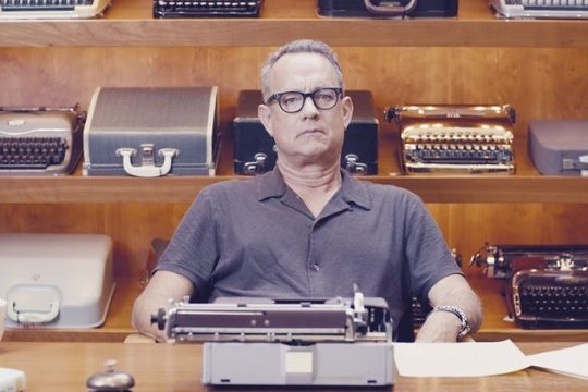 Ο Τομ Χανκς πήρε τη γραφομηχανή του