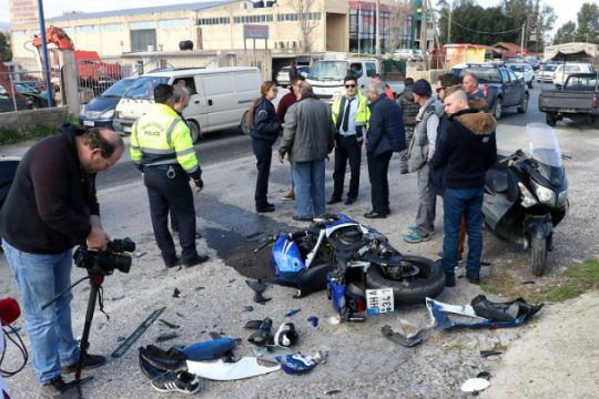 Νεκρός μοτοσυκλετιστής σε τροχαίο στο Ηράκλειο