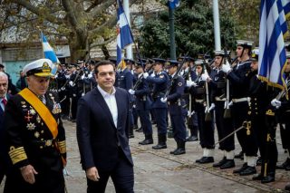 Απορρίφθηκε η παραίτηση, διέξοδος με αποστρατεία