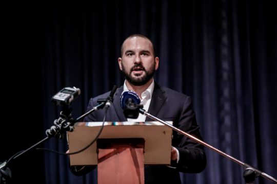 «Σπασμωδικές οι αντιδράσεις του παλιού πολιτικού συστήματος»