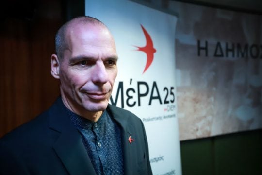 Το σχόλιο Βαρουφάκη για την επίσκεψη Μέρκελ