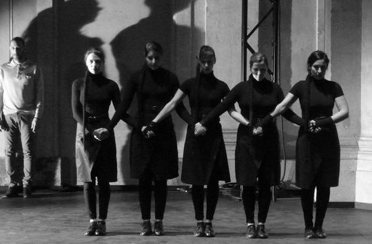 «Απολογίες 4 & 5» στην Αγγλικανική Εκκλησία