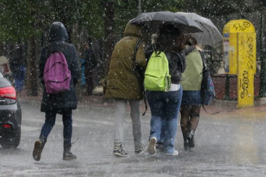 Επιδείνωση του καιρού από το απόγευμα της Δευτέρας