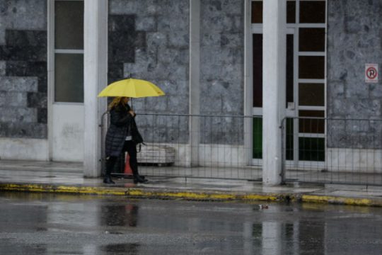 Kακοκαιρίας συνέχεια με τοπικές βροχές και χιόνια