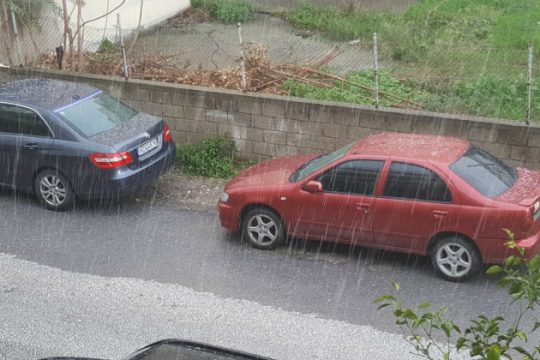 Η σπάνια «χιονοκαταιγίδα» που χτύπησε το Ηράκλειο