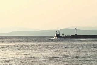 Πρόσκρουση πλοίου στο λιμάνι της Χίου