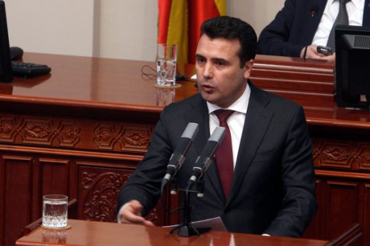 Πρόωρη προσφυγή στις κάλπες εξετάζει το κόμμα του Ζάεφ