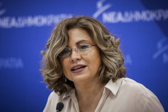 Επίθεση στον Τσίπρα, στήριξη στον Γουαϊδό