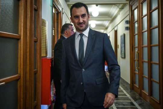 Δημόσια διαβούλευση, διακομματική συναίνεση