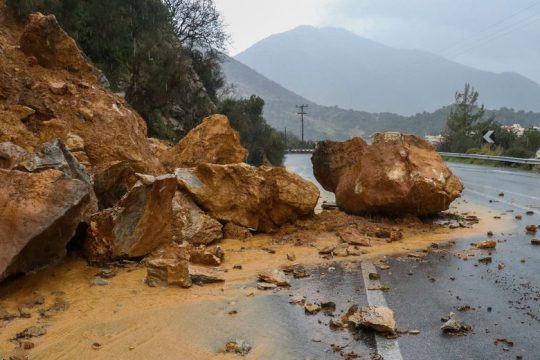 Καταπλάκωσε την Κρήτη η «Ωκεανίς»