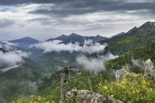 Τα Αγραφα μπροστά στην πρώτη καταστροφή τους