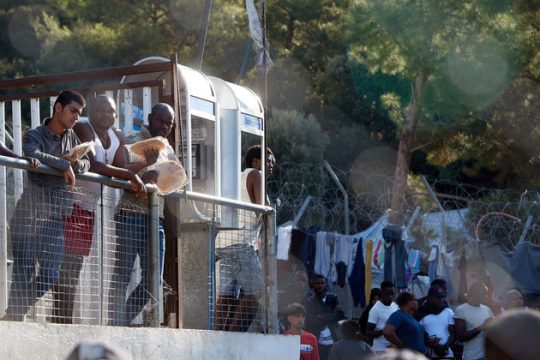 Το ΠΑΜΕ ψαρεύει στα θολά νερά της Σάμου