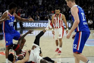 Αποχαιρέτησε την τετράδα