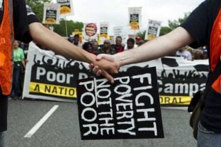 «Φυλετικό» το οικονομικό χάσμα πλούσιων – φτωχών