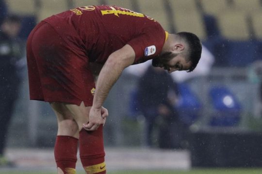 Αγωνία για τον Κώστα Μανωλά