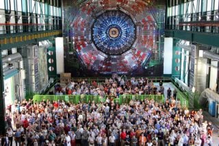 Ενισχύεται η συνεργασία της Ελλάδας με το CERN