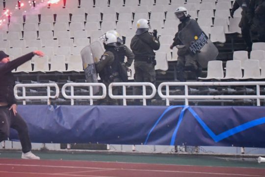 Βαριά ποινή για την ΑΕΚ, αλλά μένει ζωντανή στην Ευρώπη!