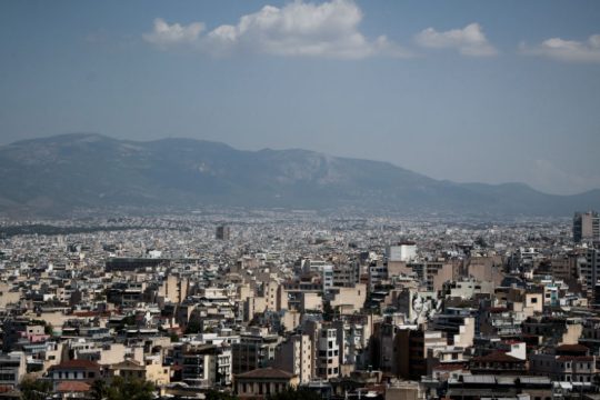 Επίδομα στέγασης: Θεσμικές, κοινωνικές και οικονομικές διαστάσεις