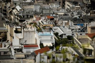 Το σχέδιο για «κόκκινα» δάνεια και ρύθμιση χρεών