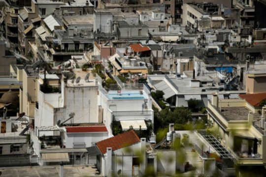 Το σχέδιο για «κόκκινα» δάνεια και ρύθμιση χρεών