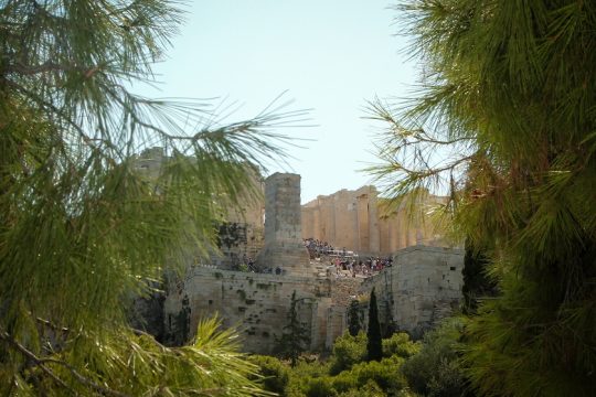 Λίγο ακόμα να σηκωθούμε λίγο ψηλότερα