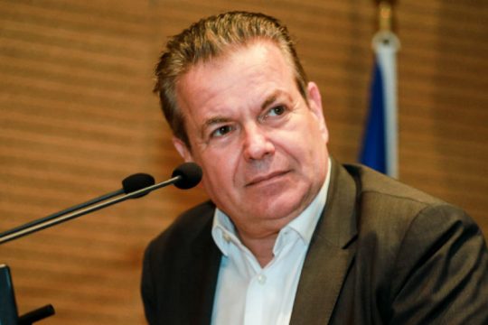 Πετρόπουλος: «Δεν θα περικοπούν συντάξεις χηρείας λόγω ηλικιακού ορίου»