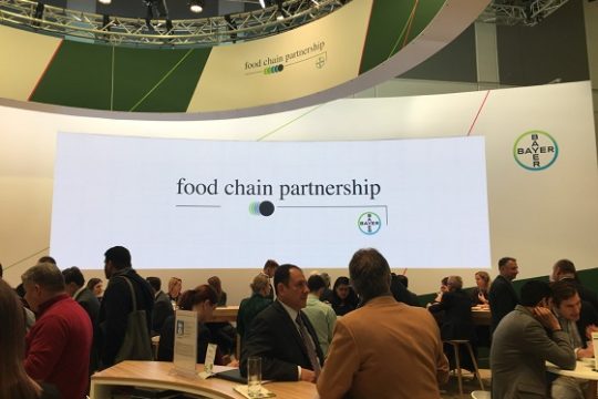 Η Bayer προωθεί περαιτέρω τη βιώσιμη γεωργία, μέσα από την ενίσχυση διακεκριμένων συνεργασιών