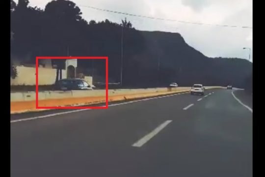 Κρήτη: Οδηγός πηγαίνει στο αντίθετο ρεύμα της Εθνικής (βίντεο)
