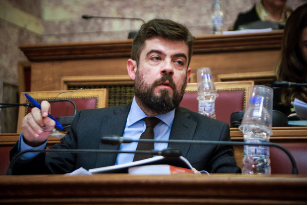 Βλέπουν παντού ευνοϊκές διατάξεις