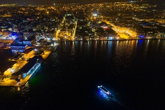 Για τον Μανιάτη…