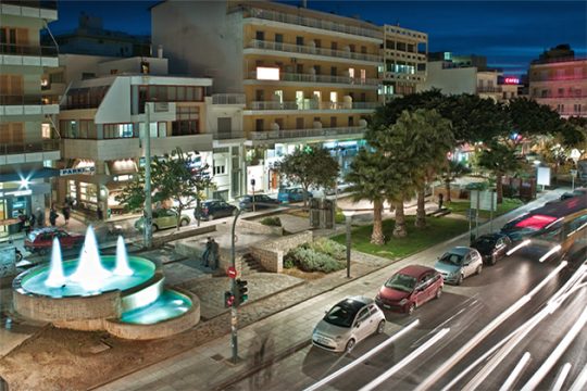 Ηράκλειο: Ζητούν άμεση λύση για το πάρκινγκ στο κέντρο
