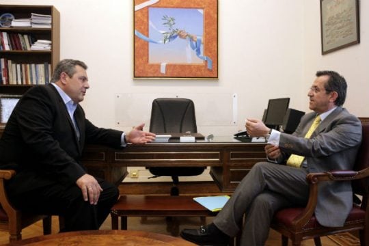 Ο Καμμένος δημοσιεύει τα μηνύματα με τον Νικολόπουλο