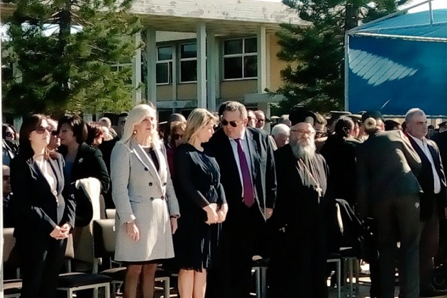 Καμμένος – Παπακώστα, δίπλα – δίπλα στη Σχολή Ευελπίδων