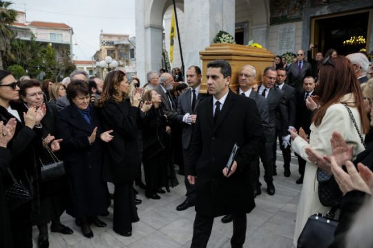 Το τελευταίο «αντίο» στη Νίκη Γουλανδρή