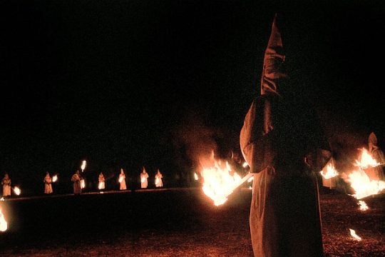 Κάλεσμα στην Κου Κλουξ Κλαν από εκδότη της Αλαμπάμα