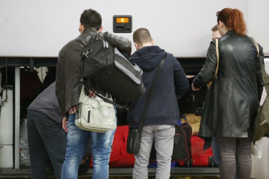 Ενισχύονται τα δρομολόγια για Πάτρα ενόψει καρναβαλιού