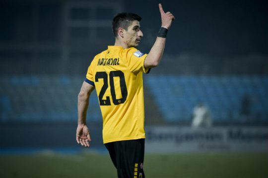 Χωρίς Μάνταλο η ΑΕΚ στο Περιστέρι