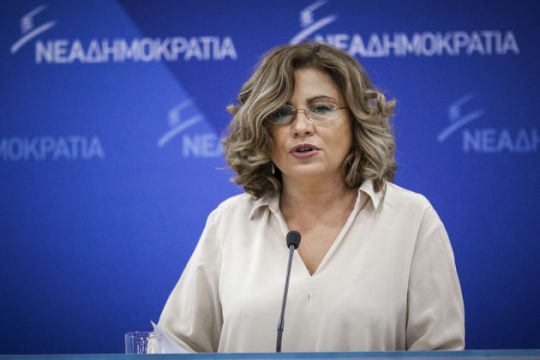 Σπυράκη: Δεν έχουμε δύο γραμμές για το ονοματολογικό