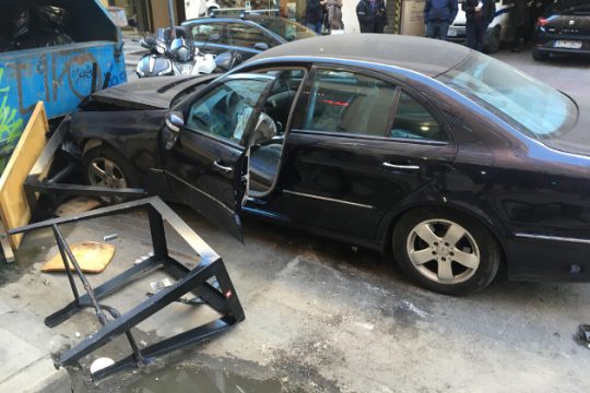 80χρονος παρέσυρε με ΙΧ τρεις πεζούς στο κέντρο της Θεσσαλονίκης