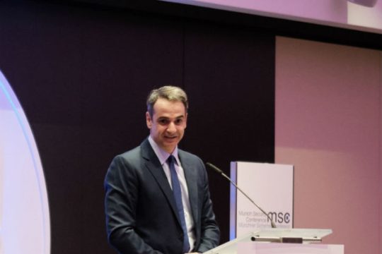 Αξιωματική αντιπολίτευση «κουρελού»