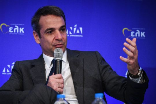 «Δεν μπορούμε με ανάπτυξη 2 και 3% να λέμε πως ξεφύγαμε απ’την κρίση»