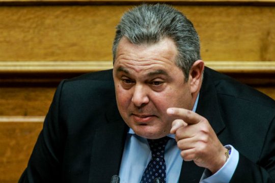 Πυρ κατά Κοτζιά, Ν.Δ. και ΣΥΡΙΖΑ