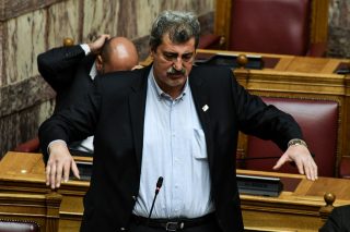 Αδωνις και ΠΟΕΔΗΝ εναντίον Πολάκη