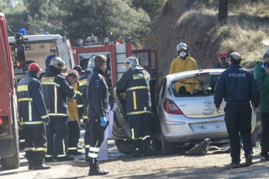 Ένας νεκρός από φωτιά σε αυτοκίνητο στη Θεσσαλονίκη