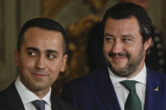 Προσπάθεια να πέσουν οι τόνοι ανάμεσα σε Παρίσι-Ρώμη