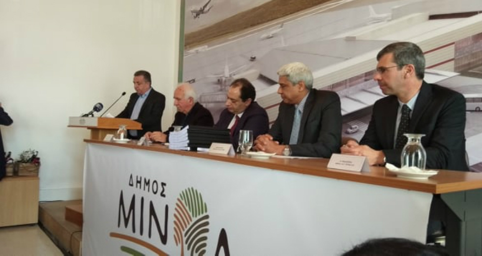 Υπογράφηκε εν μέσω αντιδράσεων η σύμβαση του νέου αεροδρομίου